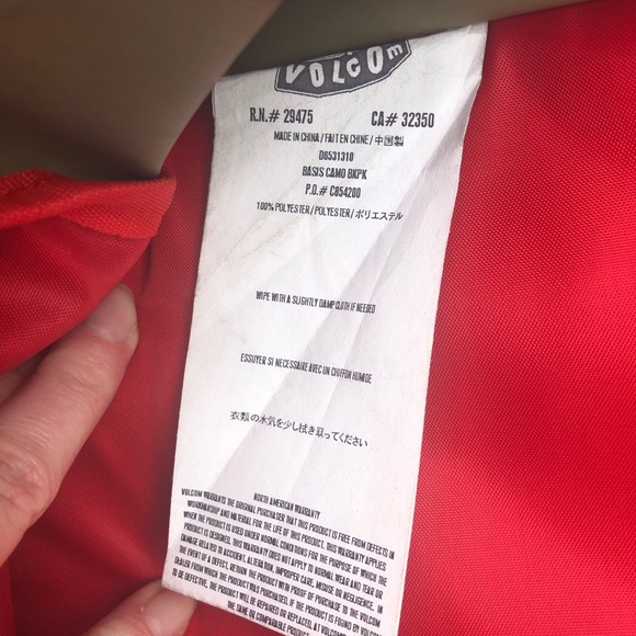 NWOT Volcom Basis Camo Backpack - Picture 12 of 15